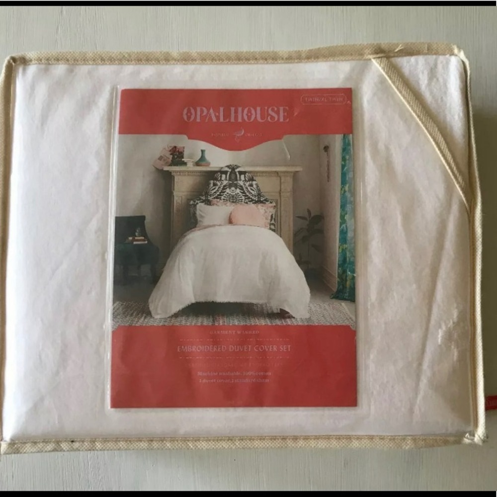 COPY - Garment Washed Embroidered Duvet Cover Set…
